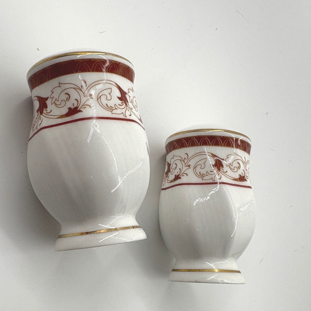 Vintage Gold Coast Porcelain Salt & Pepper Shakers Set 22kt Gold Accents Regency - Picture 6 of 8